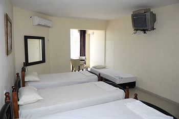 Privilege Hostel Eilat Exterior photo